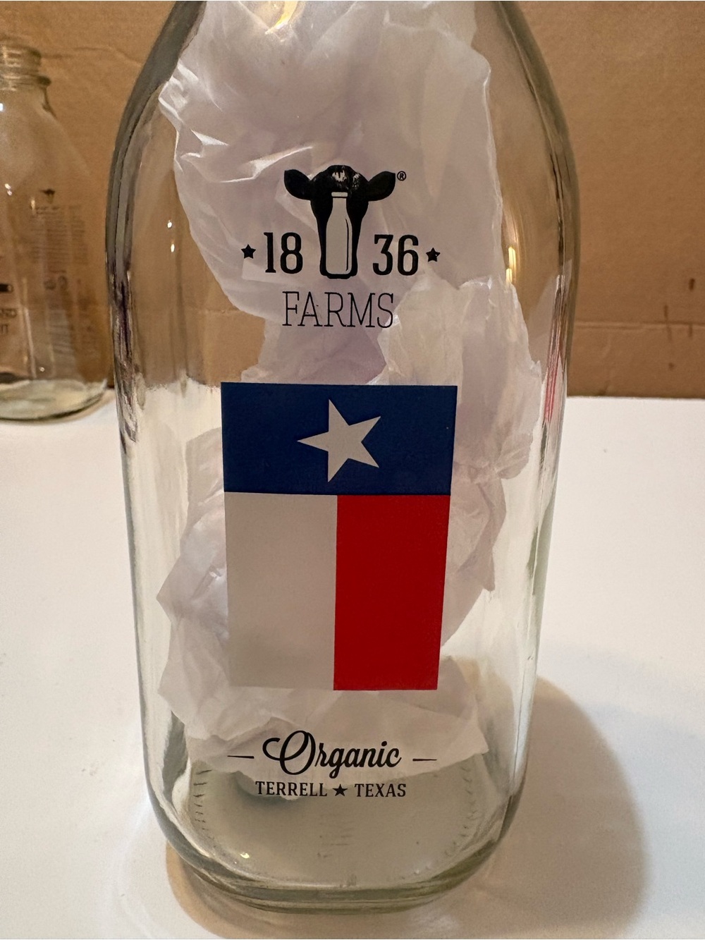 1836 Farms Glass Organic Milk Bottle, Texas Flag Design, Terrell, Texas, 32 OZ.